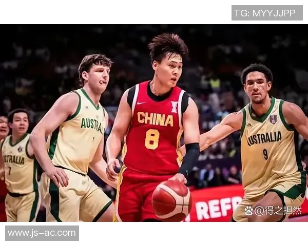 男篮澳大利亚对阵伊朗全力争胜精彩对决引发球迷热议